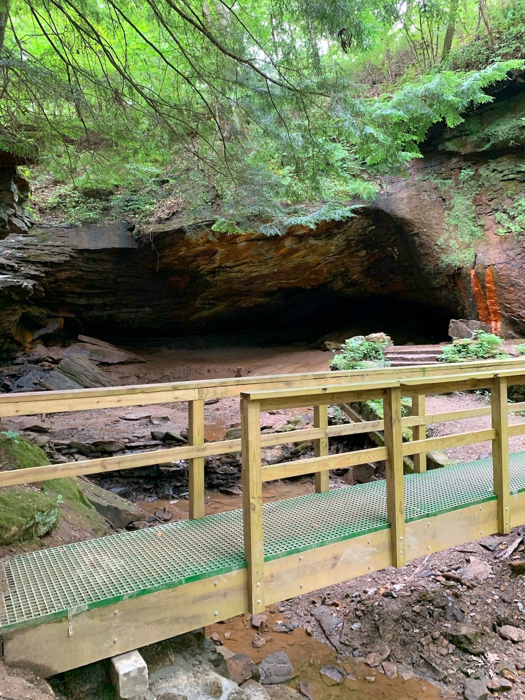 mineral-springs-trail-ohio