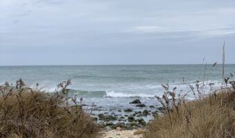 Montauk-lighthouse-beach