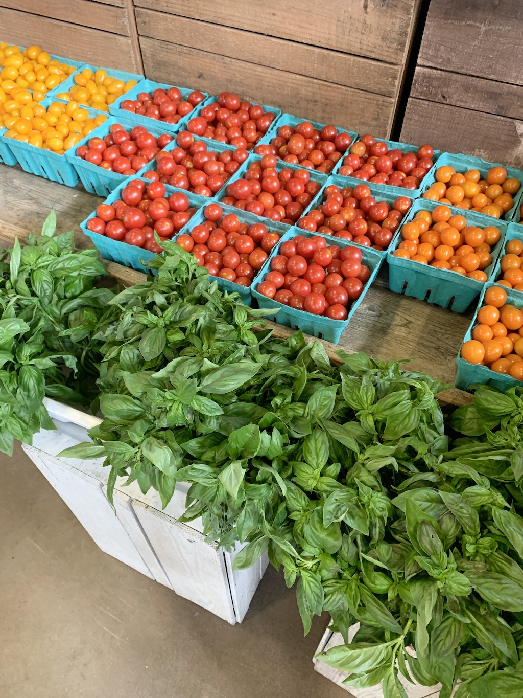 Bartlett-Farms-tomatoes